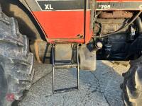 1992 CASE INTERNATIONAL 4WD TRACTOR - 8