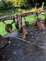 4 FURROW PLOUGH - 5