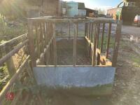 HOMEMADE RECTANGULAR CATTLE FEEDER - 5