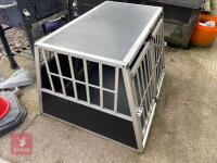 VEHICLE DOG CRATE - 2