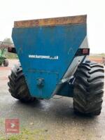 2004 WEST 2000GAL DUAL SPREADER - 3