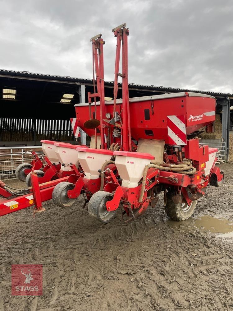 2009 KVERNELAND OPTIMA 8 ROW MAIZE DRILL