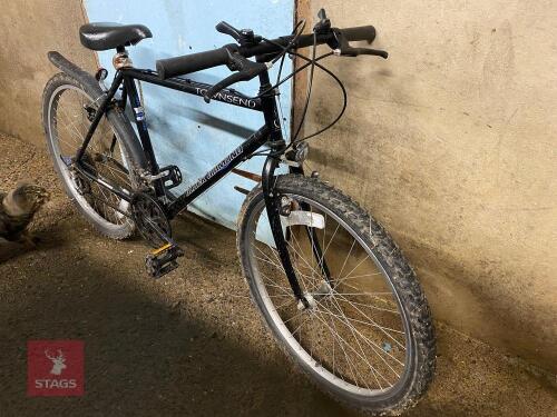 BLACK 18 GEAR MOUNTAIN BIKE