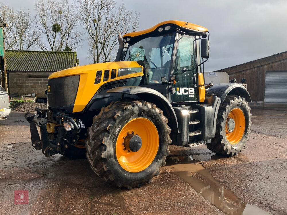 2012 JCB 3230 XTRA FASTRAC 4WD TRACTOR