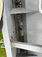 IAE CATTLE CREEP FEEDER - 4