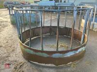 CATTLE RING FEEDER (4)