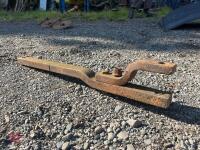 MF 135/35 DRAWBAR - 2