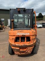 2012 DOOSAN D40SC-5 DIESEL 2WD FORKLIFT - 3