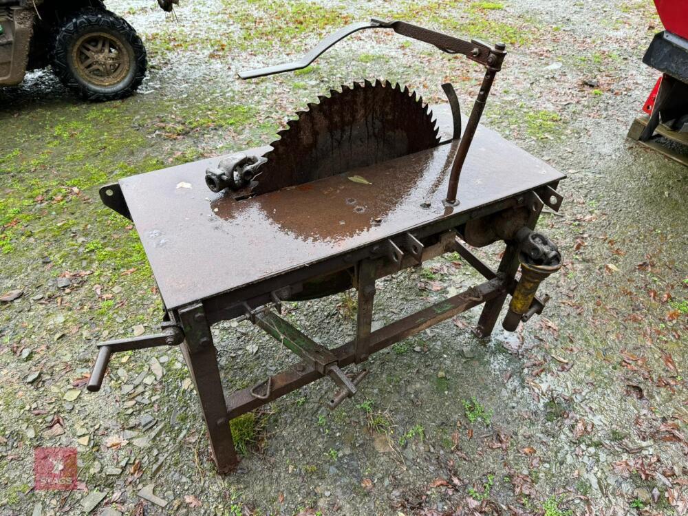 PRO DRIVEN SAW BENCH