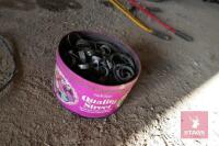 TIN OF JUBILEE CLIPS/CLAMPS - 3