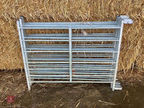 5 BATEMAN 4' GALVANISED HURDLES (42)