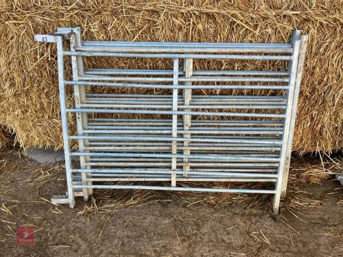 5 BATEMAN 4' GALVANISED HURDLES (43)