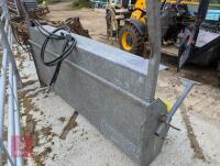 GALVANISED ROAD BUCKET BRUSH - 2