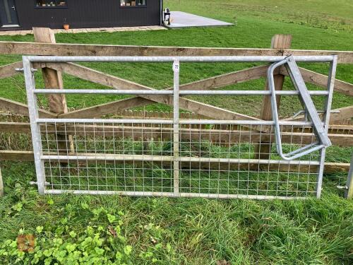 7' 6'' GALVANISED MESH GATE (72)