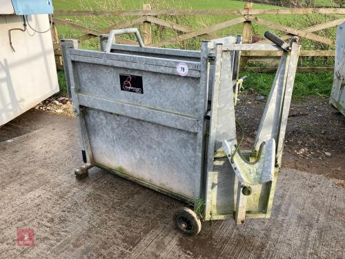 BATEMAN CALVE DE-HORNING CRATE (79)