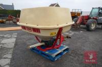 2010 VICON PS04 FERTILISER SPREADER - 3