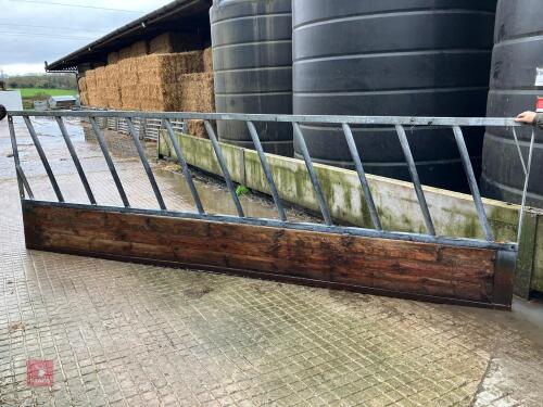 14' 8'' BATEMAN CATTLE FEED BARRIER (111