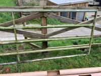 11' 6'' GALVANISED YARD GATE (145) - 7