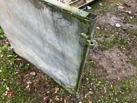 4' X 3' 10 GALVANISED CREEP GATE (155) - 3
