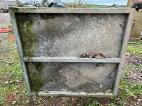4' X 3' 10 GALVANISED CREEP GATE (155) - 6