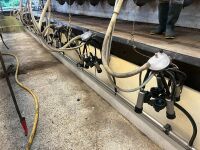 20/20 WESTFALIA PARLOUR - 12