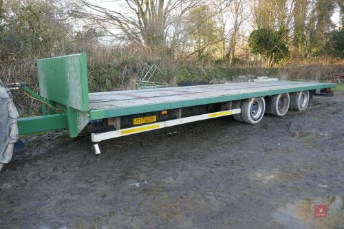 TRIPLE AXLE 30' BALE TRAILER