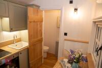 LUXURY SHEPHERDS HUT - 7