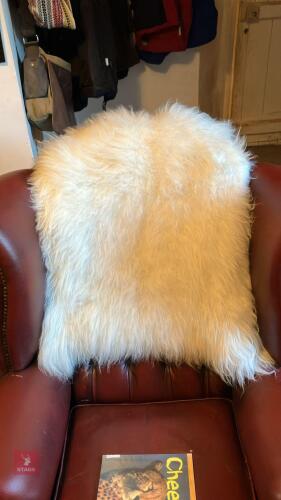 EXMOOR HORN SHEEPSKIN RUG