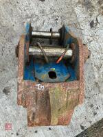 HYDRAULIC QUICK HITCH (42) - 9