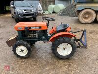 KUBOTA B6000 4WD COMPACT TRACTOR (52) - 6