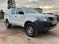 2015 TOYOTA HILUX - 2