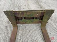 HD SET OF PALLET FORKS - 8