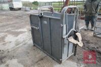 IAE CALF DEHORNING CRATE - 4