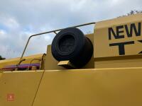 1997 NEW HOLLAND TX62 COMBINE - 24