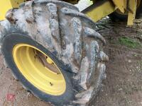 1997 NEW HOLLAND TX62 COMBINE - 34