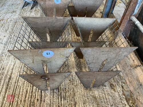 4 HOOK-OVER HAY RACKS (61)