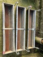 3 GALV 4' 6'' HOOK OVER FEED TROUGHS(121 - 7