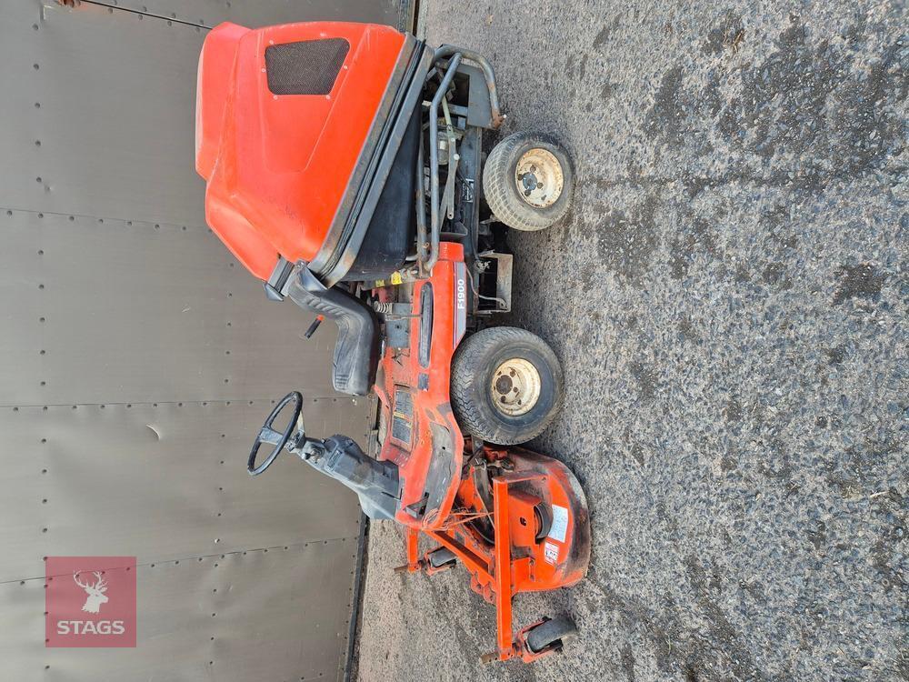 KUBOTA F1900 4WD RIDE ON MOWER (S/R)