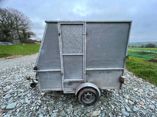 8X4 BOX TRAILER