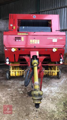 2002 NEW HOLLAND 648 ROUND BALER