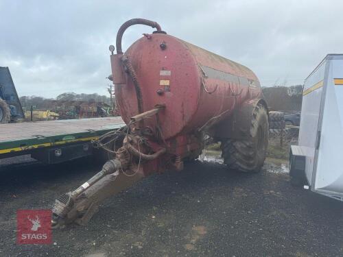 HI SPEC 2300 GALLON TANKER