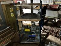 1M X 80CM X 2M PALLET RACKING - 2