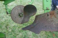 DOWDESWELL 2000 DP8B 4F REV PLOUGH - 17