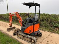 2015 HITACHI 17U 1.7T MINI DIGGER - 8