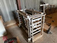 PRATTLEY 3 WAY WEIGH CRATE - 10