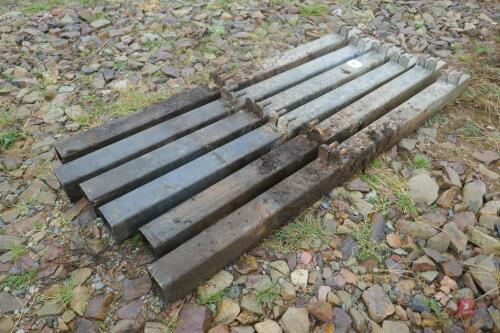 6 X 6' IRON POSTS