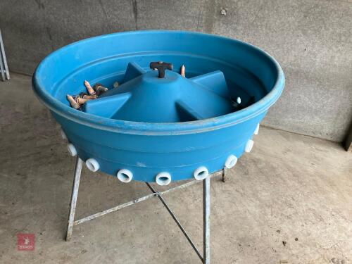 20 TEAT STALLION CALF FEEDER