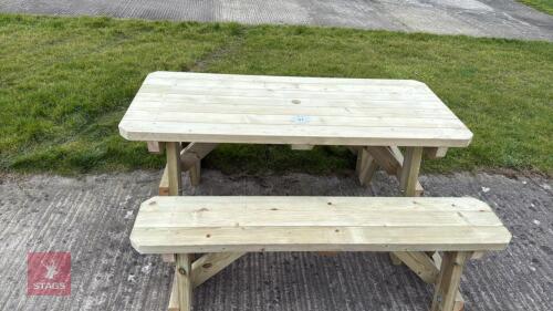 1.6M GARDEN BENCHES & TABLE