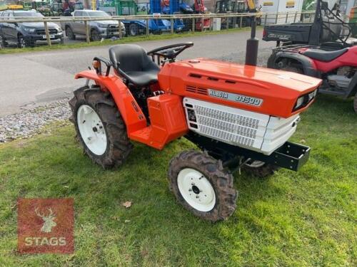 KUBOTA B1500 4WD TRACTOR