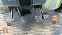 2003 MCCORMICK CX105 4WD TRACTOR - 29